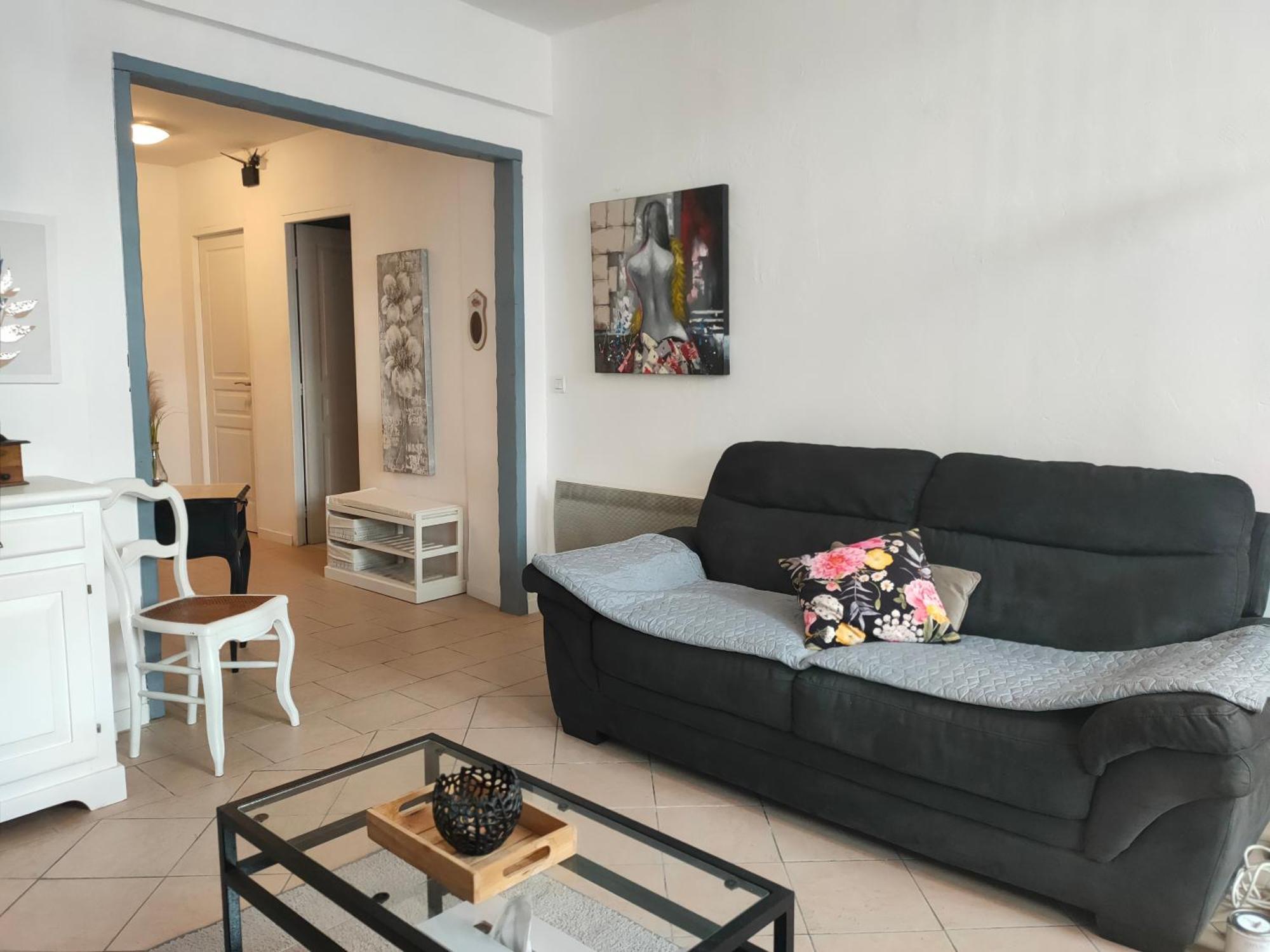 Meuble 3 Etoiles Dans Un Petit Village Du Gers Villecomtal-Sur-Arros Exterior foto